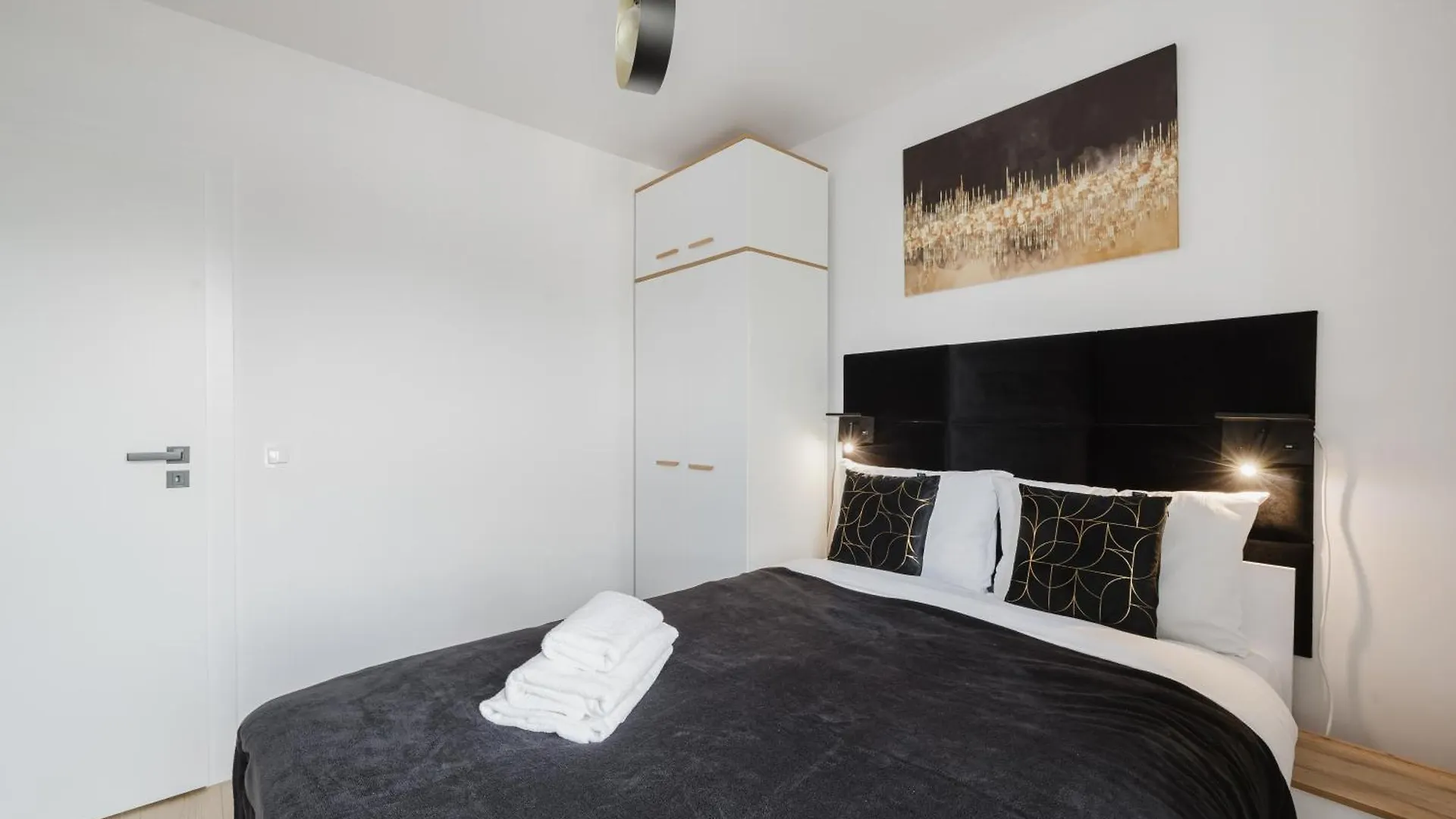 Fiqus Marcelin Deluxe Apartment Poznan